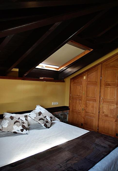 Maison d'hôtes Casa Escuela De Torin - La Casona De Torín Extérieur photo