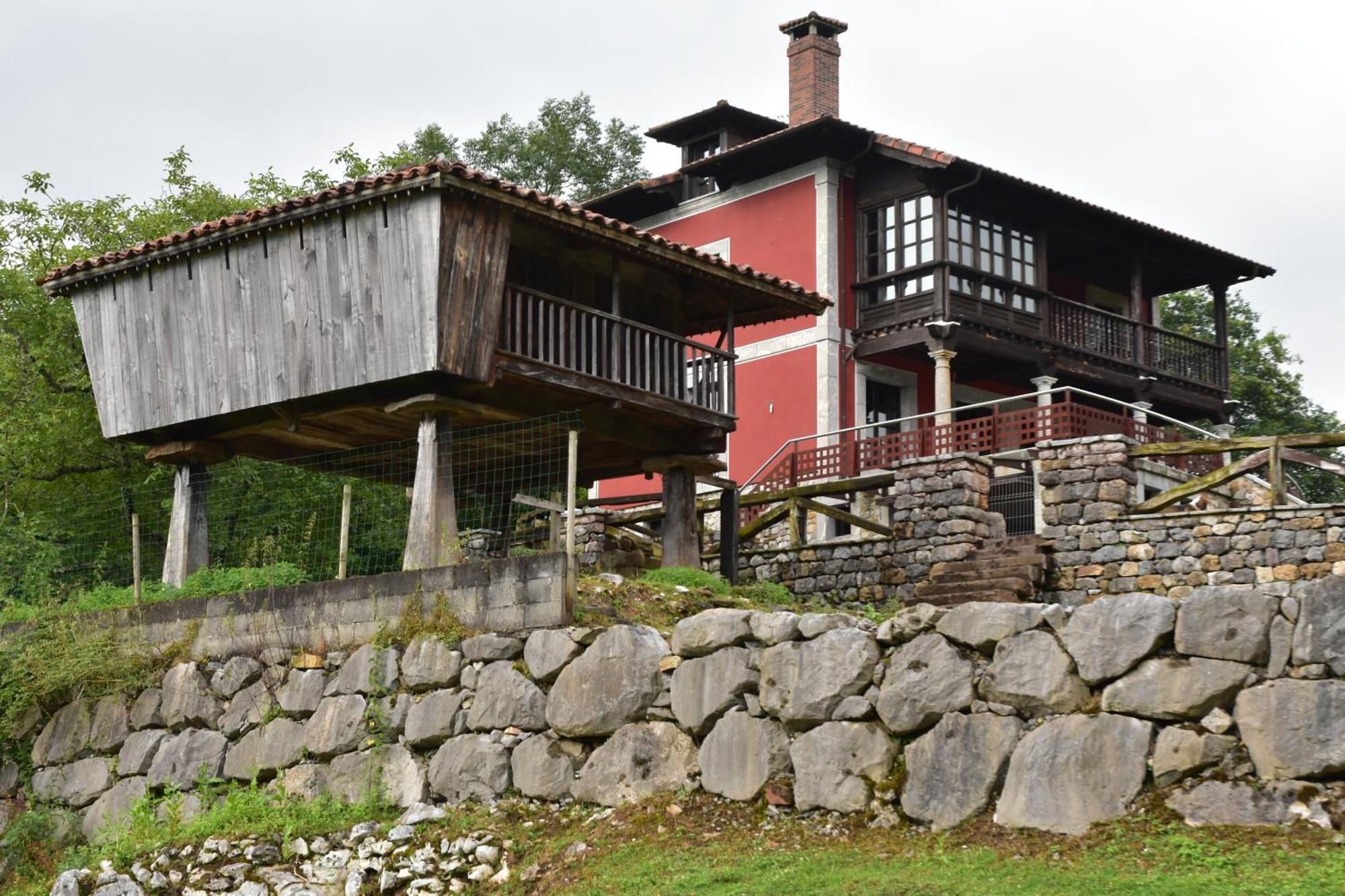 Maison d'hôtes Casa Escuela De Torin - La Casona De Torín Extérieur photo
